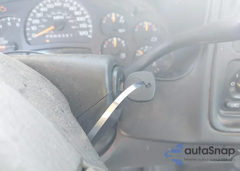 2007 Chevrolet Silverado 1500 Classic Work Truck z USA, uszkodzony, nr VIN 3GCEK14X57G243158